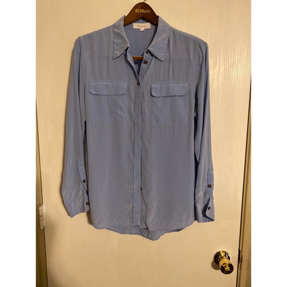 Two by Vince Camuto Tops - Two by Vince Camuto Light Blue 100% Silk Button Down Utility Shirt S 0704